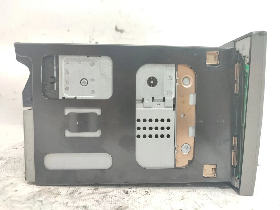 13233926 SISTEMA AUDIO / RADIO CD / 2434163 PARA OPEL VECTRA C GTS Z02 1.9 CDT - Imagen 4 de 4