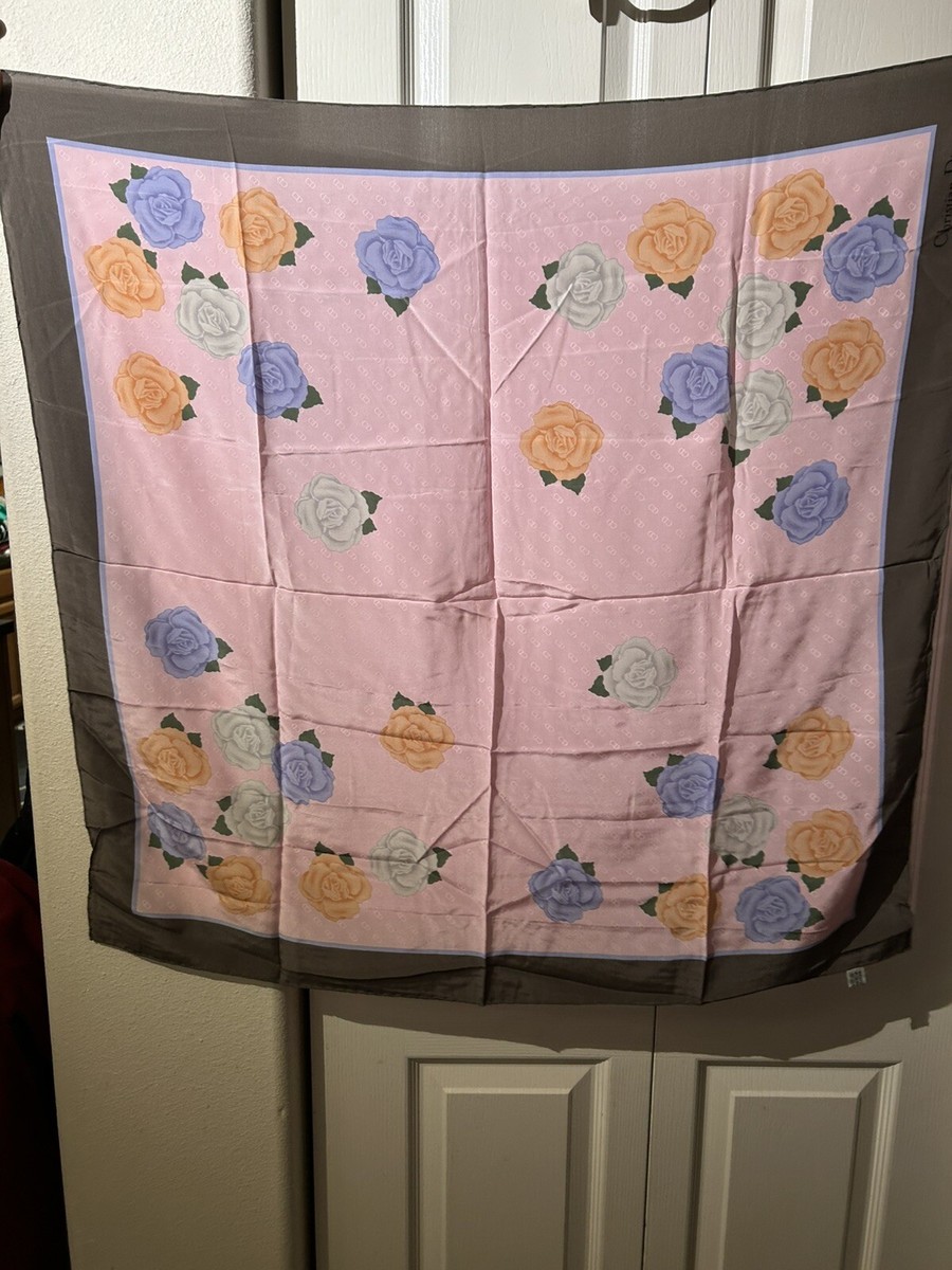 vintage Christian Dior ローズ柄スカーフ Vintage Christian Dior Floral Pink Rose Square 100% Silk