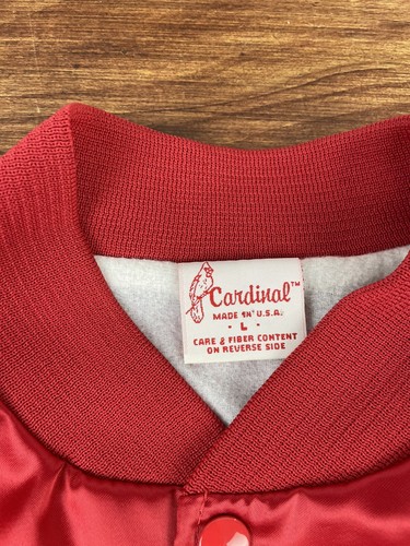Vintage Cardinal Red Satin Snap Button Jacket Porshe Corvair Men’s Large USA - Picture 2 of 4