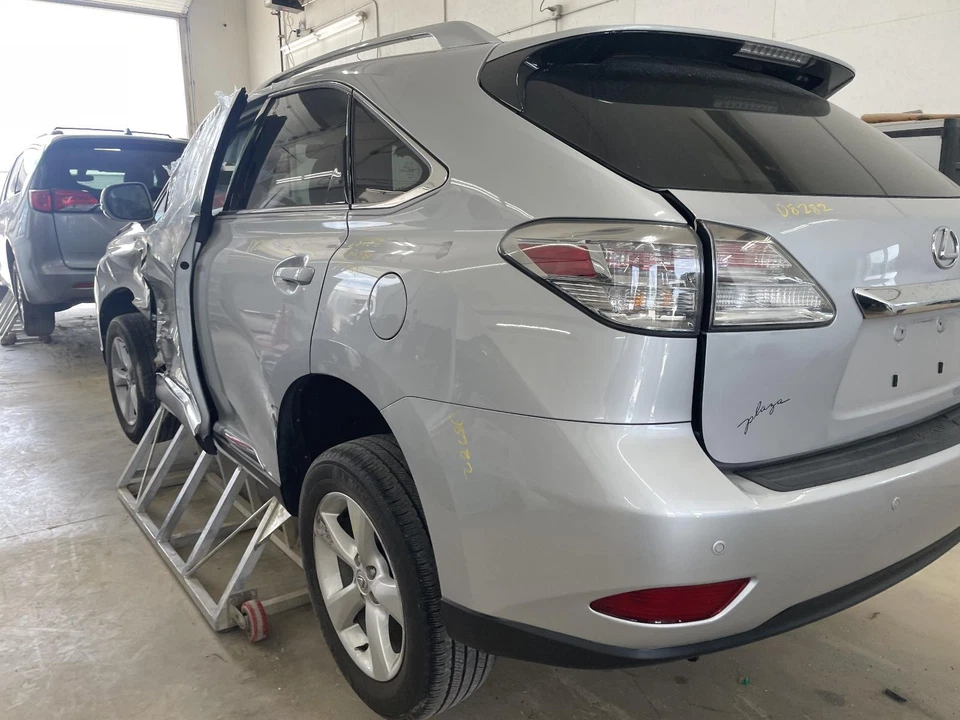 Luz de conducción usada se adapta a: Lexus RX350 2011 parachoques antiniebla montado grado A Foto 3 de 4