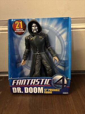 FANTASTIC 2005 MARVEL - FANTASTIC 4 -12 INCH POSEABLE DR. DOOM - IN BOX 9