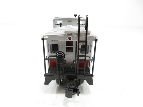 MTH 20-91236 Burlington #13697 Extended Vision Caboose LN - Picture 8 of 10