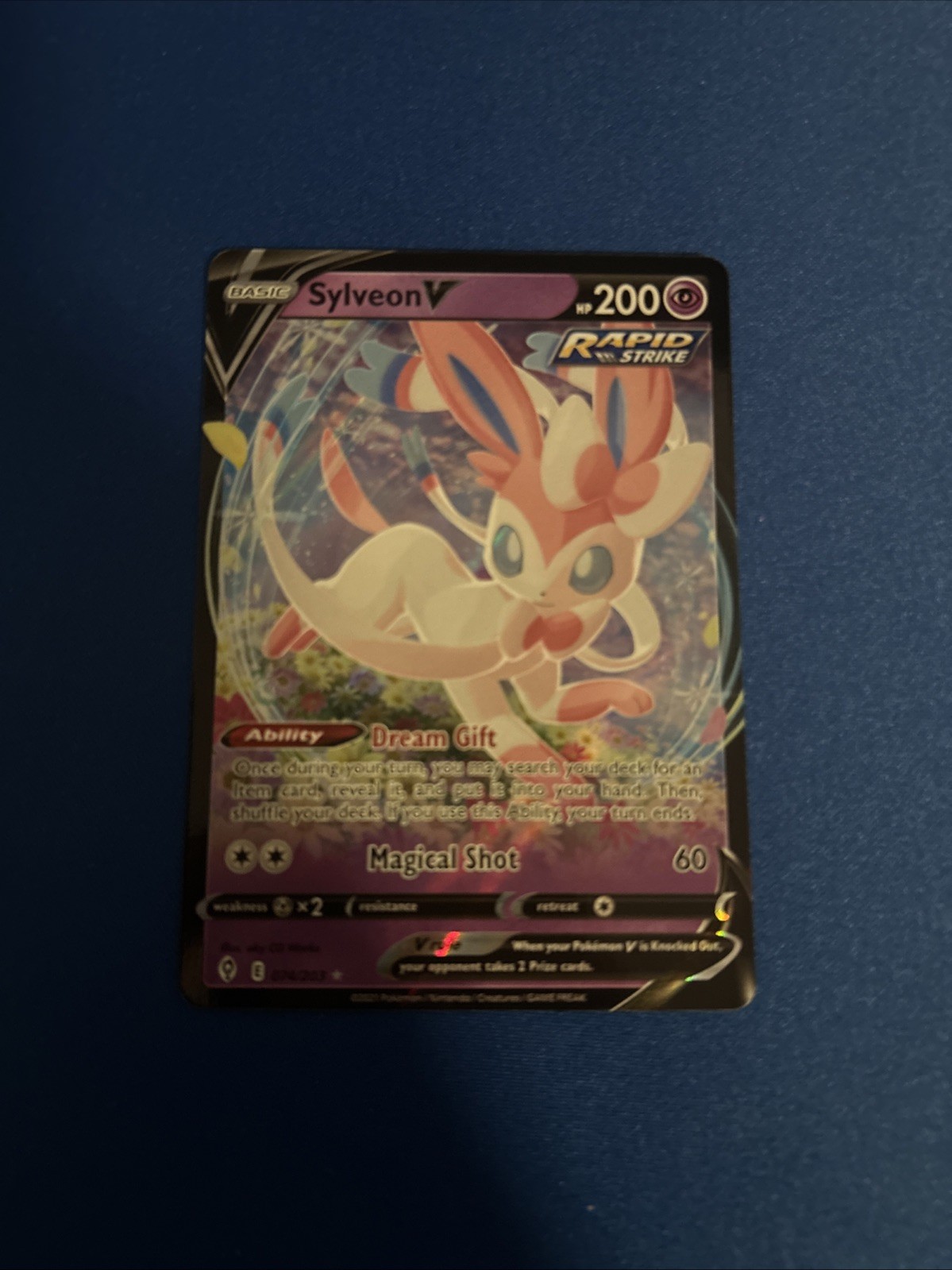 Sylveon V 74/203 Evolving Skies Ultra Rare Pokemon TCG