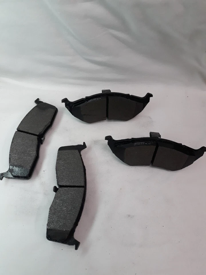 NOVAS PASTILHAS DE FREIO A DISCO SEMI-METÁLICAS WAGNER QUICK STOP Ref# ZX591 - Imagem 3 de 4