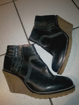 Buffalo Damen Stiefelette schwarz Keilabsatz 40