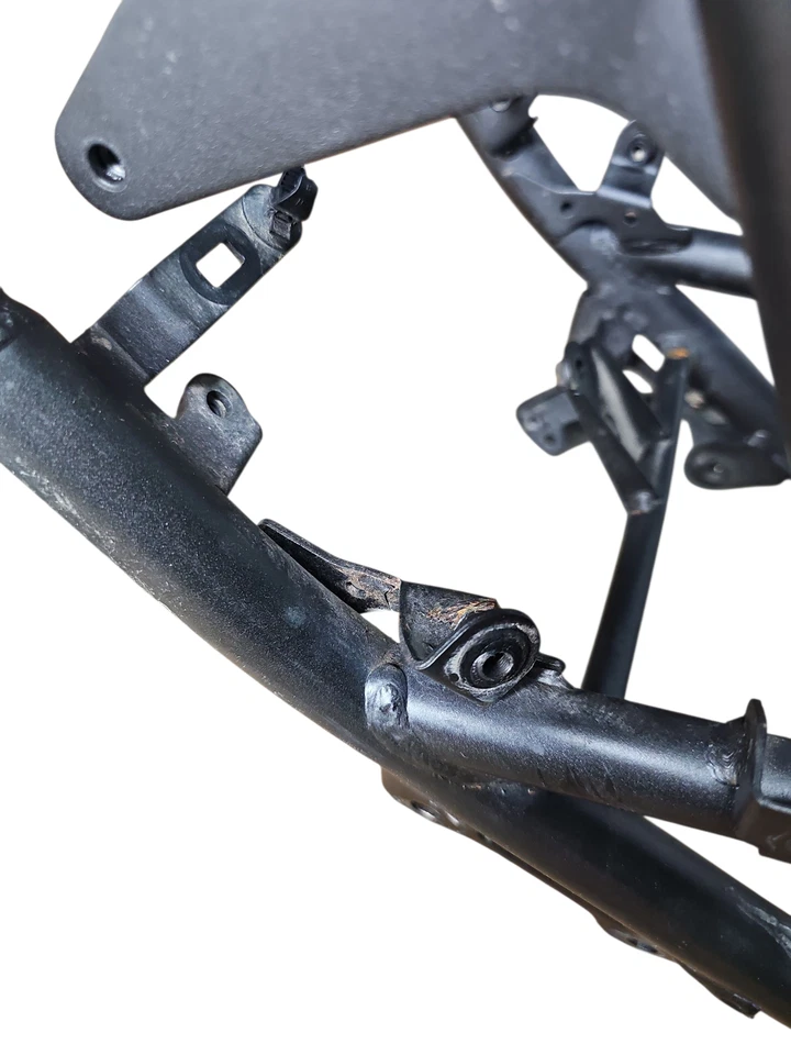 13-23 SUBCHASIS TRASERO HONDA CBR500R CB500F CB500X 50100-MGZ-J01ZB Foto 4 de 4