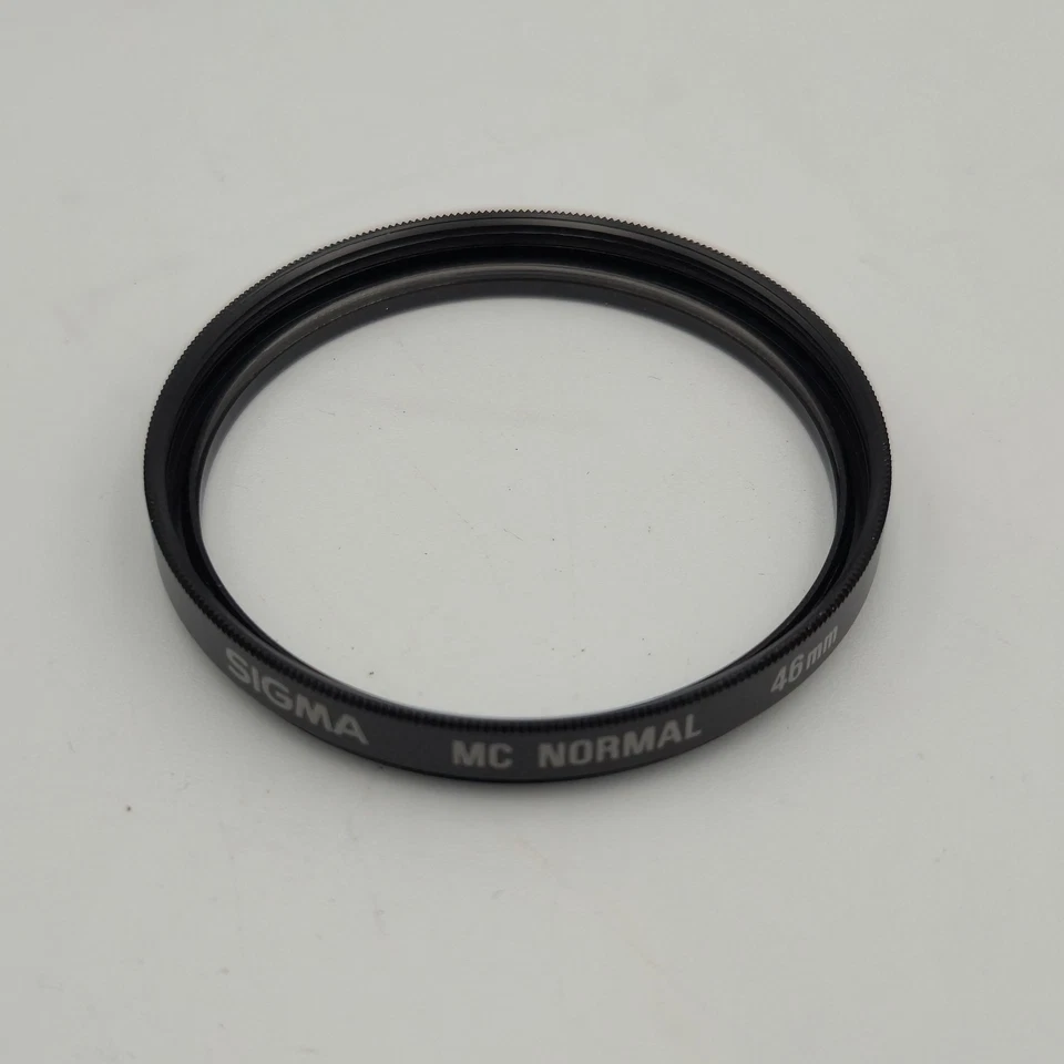 Sigma MC Normal 46mm Tjreaded Filter w/ Case - MADE IN JAPAN - VERY CLEAN - Image 2 of 4