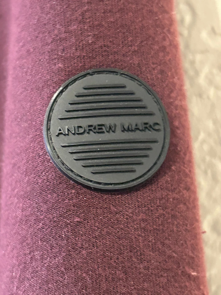 Chaqueta polar gruesa Andrew Marc talla S cremallera completa capucha extraíble rojo vino elástico Foto 3 de 4