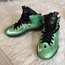 Newest LeBron 11 Dunkman Continues Popular Colorway 13