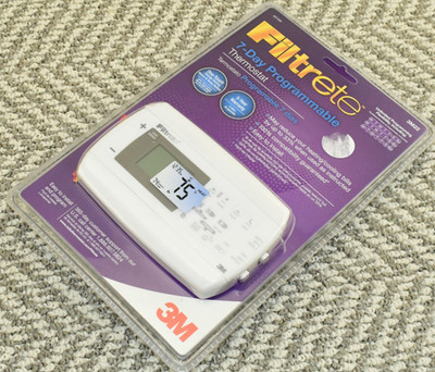 Filtrete 3M22 7-Day Programmable Thermostat Digital Display Universal