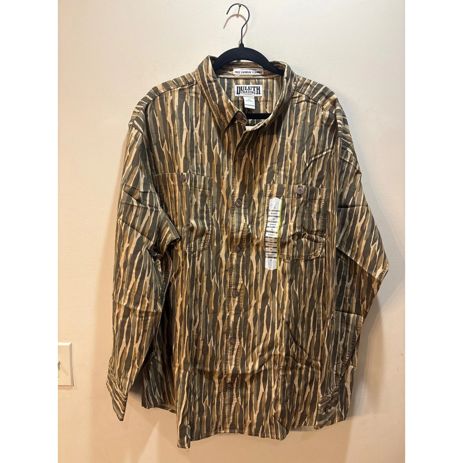NWT Duluth Trading Free Swingin Flannel Shirt 2XL Relaxed Fit Tiger Stripe Camo