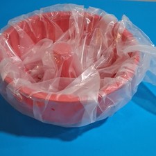 Tupperware Magic Baking Rose Form Pink Silico...