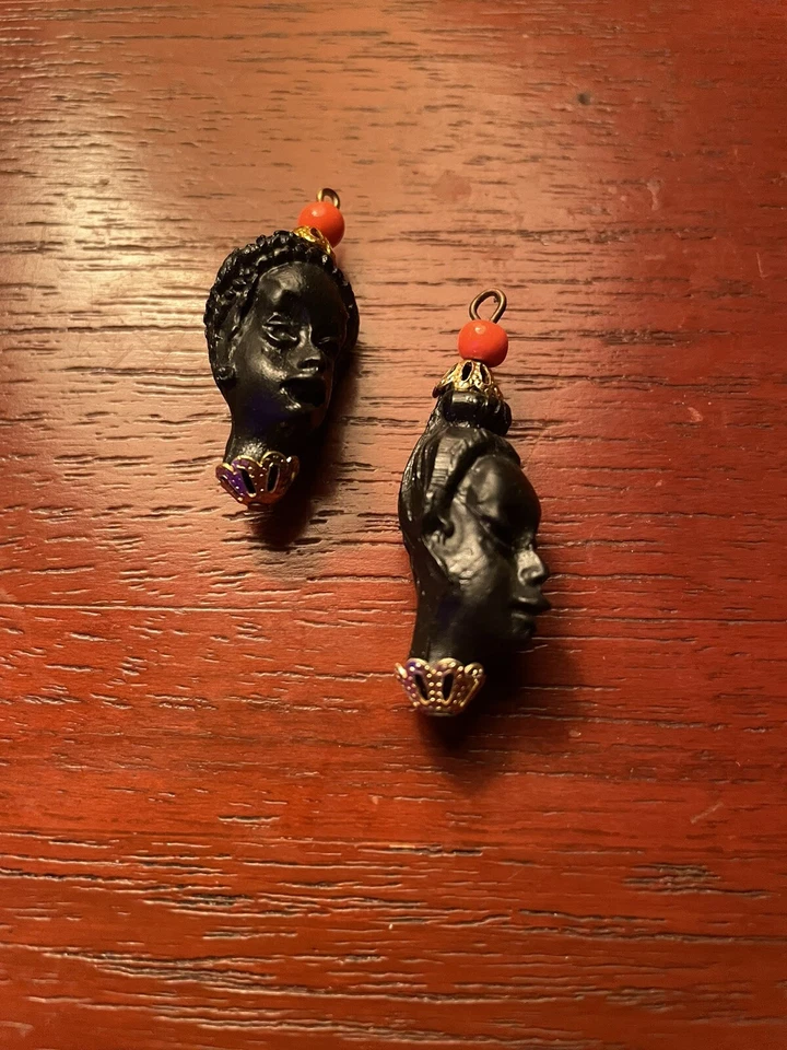 33 Hermosas cuentas de plástico vintage para mujer con cabeza de África afro reina joyería ébano Foto 2 de 4