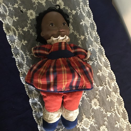 Sweet Vintage African American Fisher Price Elizabeth #205 Lapsitter Doll 13" - Picture 10 of 13