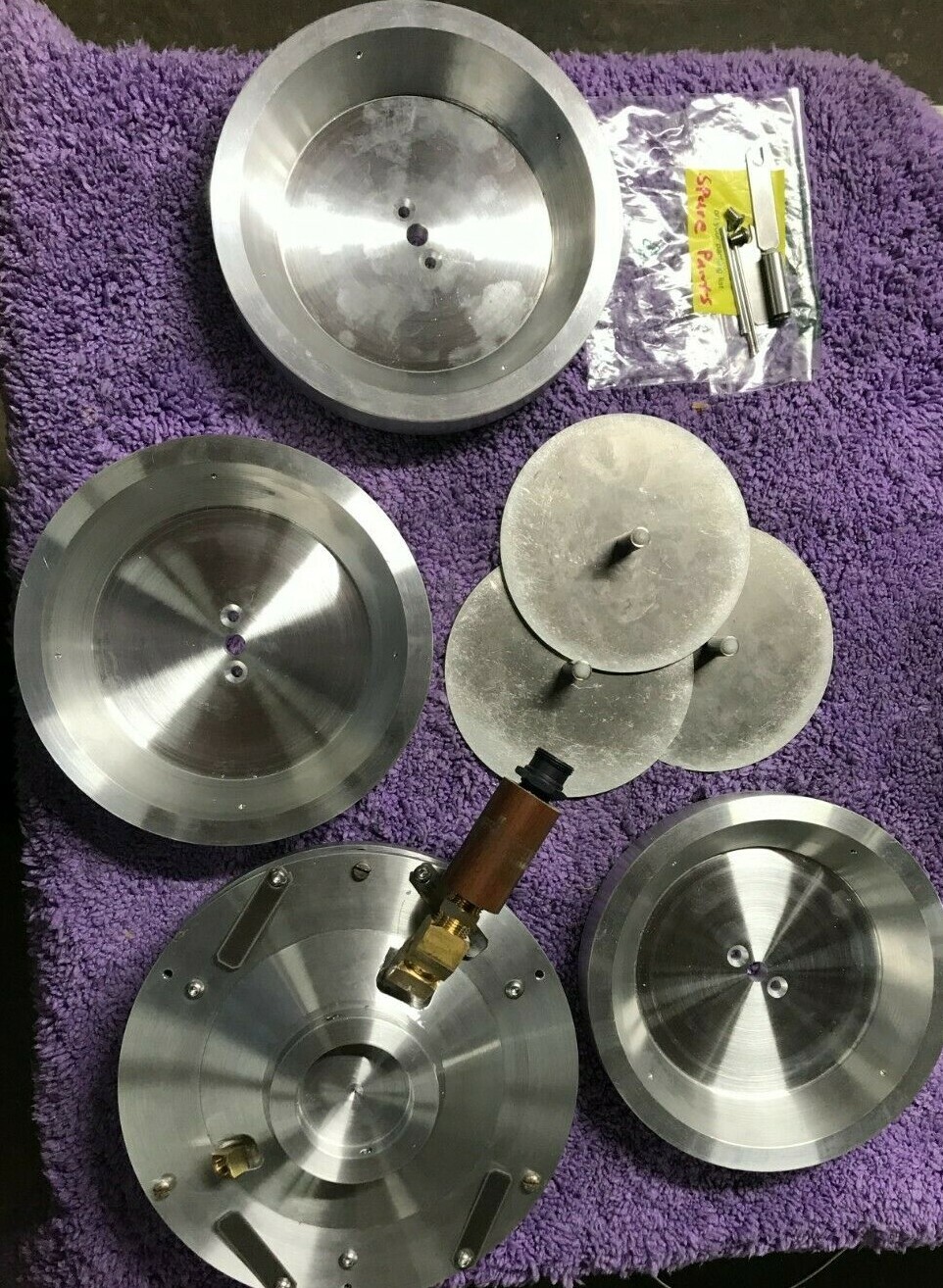 Kaiser Econ-O-Matic brand new complete 10" die set