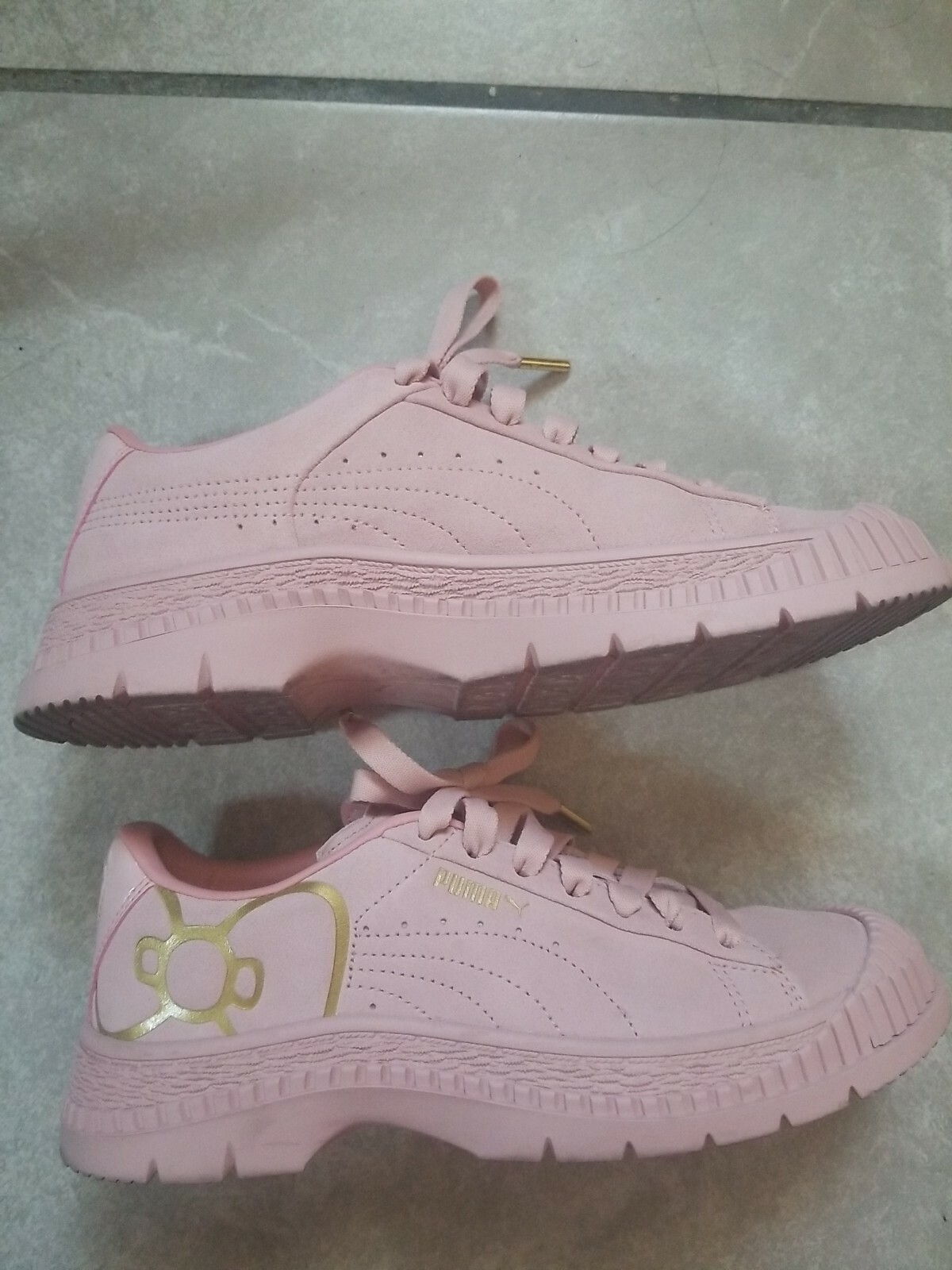 Hello Kitty PUMA shoes Pink Gem