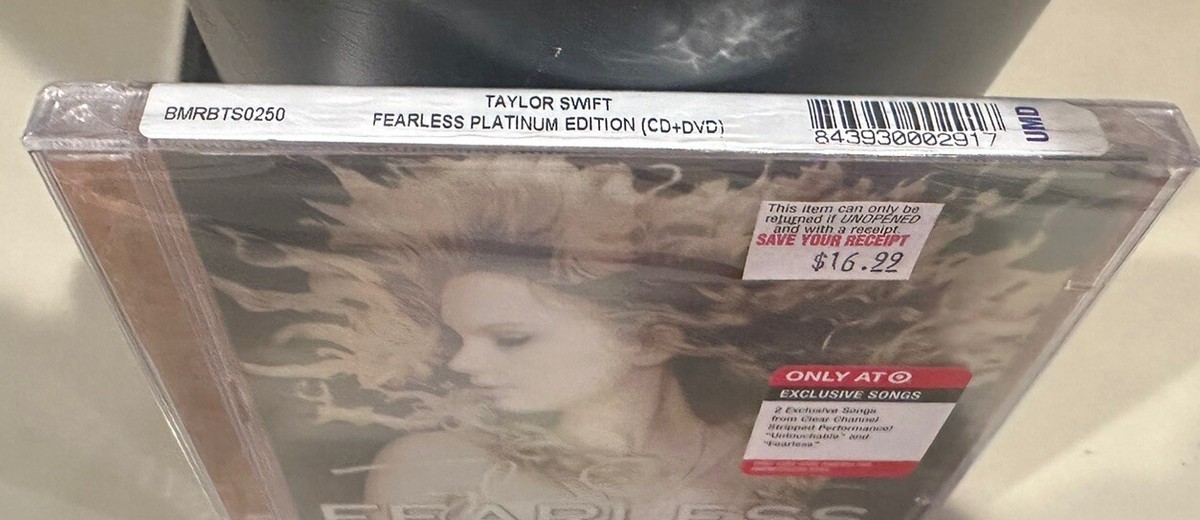 Taylor Swift FEARLESS Platinum Edition 2009 TARGET EDITION