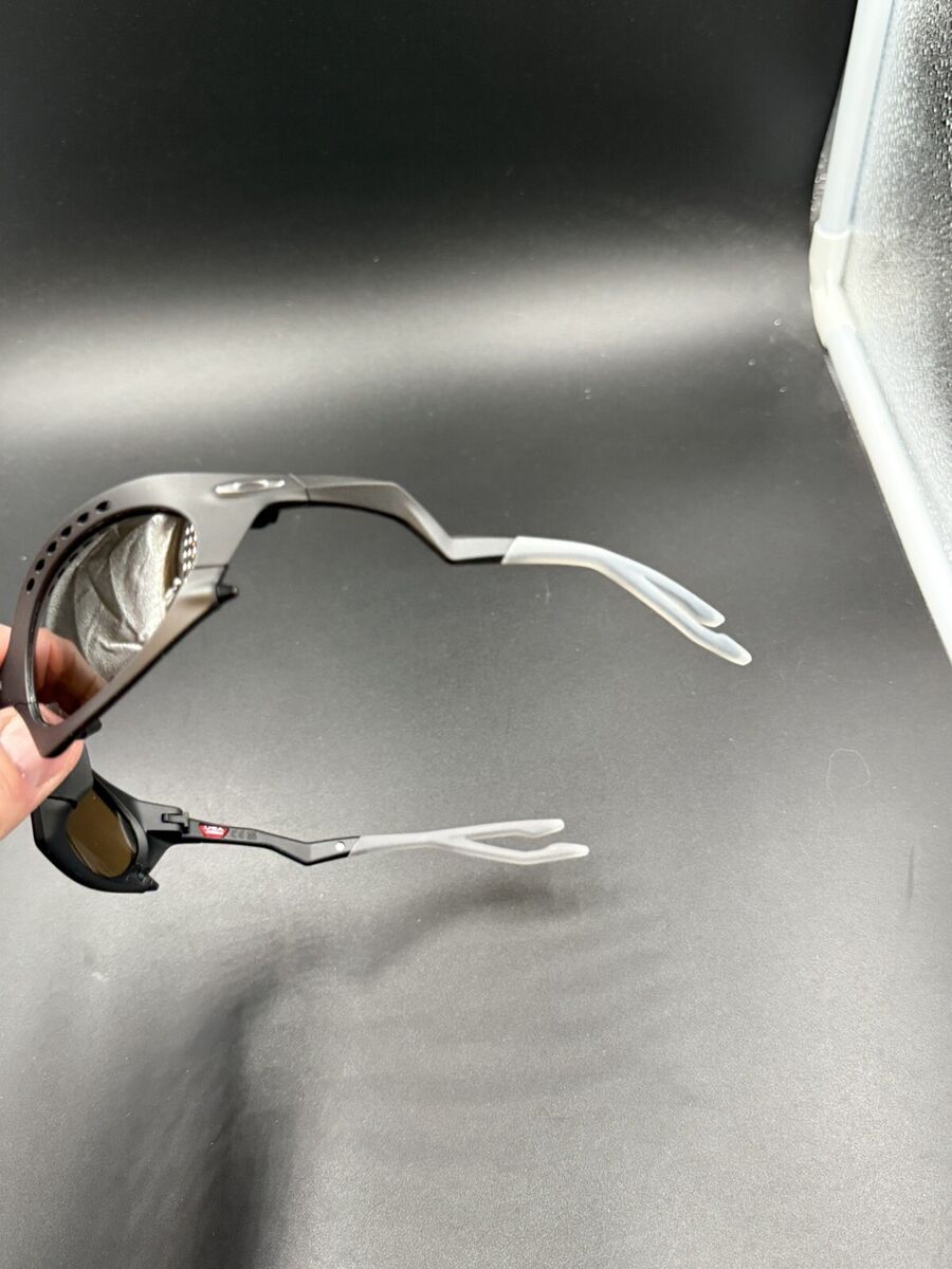 Oakley Plantaris Satisfy Matte Black Prizm Bronze Travis Oakley Plantaris Satisfy Matte Black Prizm Bronze Travis