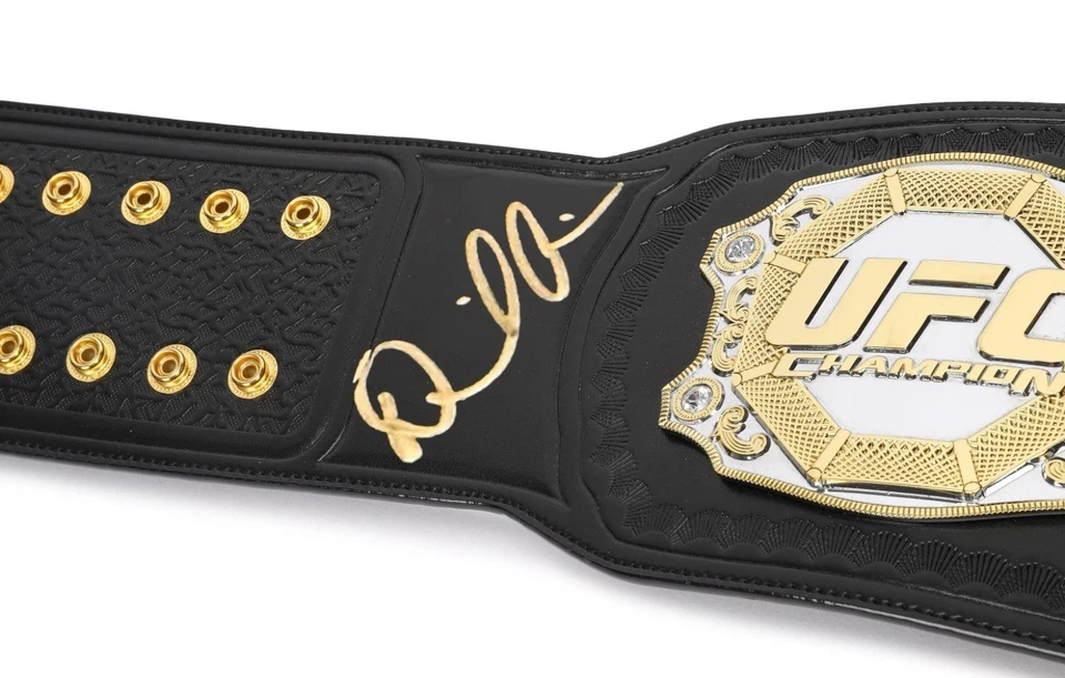 DANIEL CORMIER SIGNED UFC CHAMPIONSHIP REPLICA BELT - Image 3 of 4