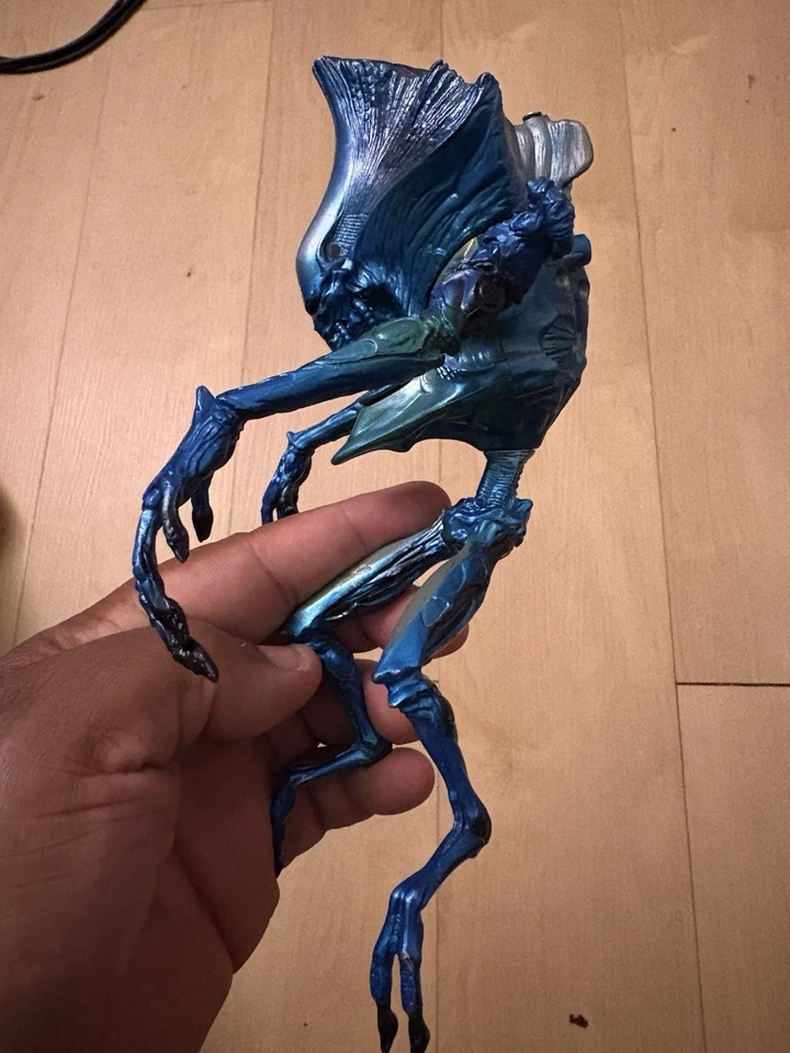 Figura de acción Independence Day Alien Science Officer 8" 1996 Trendmasters ID4 Foto 4 de 4