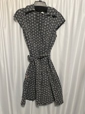 Ann Taylor Loft Dress Size 10 Embroidered Collar Cap Sleeve Fit and Flare Black