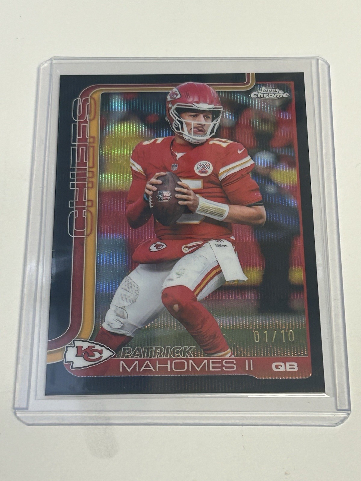 2025 Topps Chrome Football Patrick Mahomes 1 /10 Black Wave Refractor #148