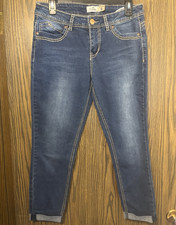Royalty for me Women  s Mid Rise Blue Capri Denim Jeans Cotton Blend 5-Pocket