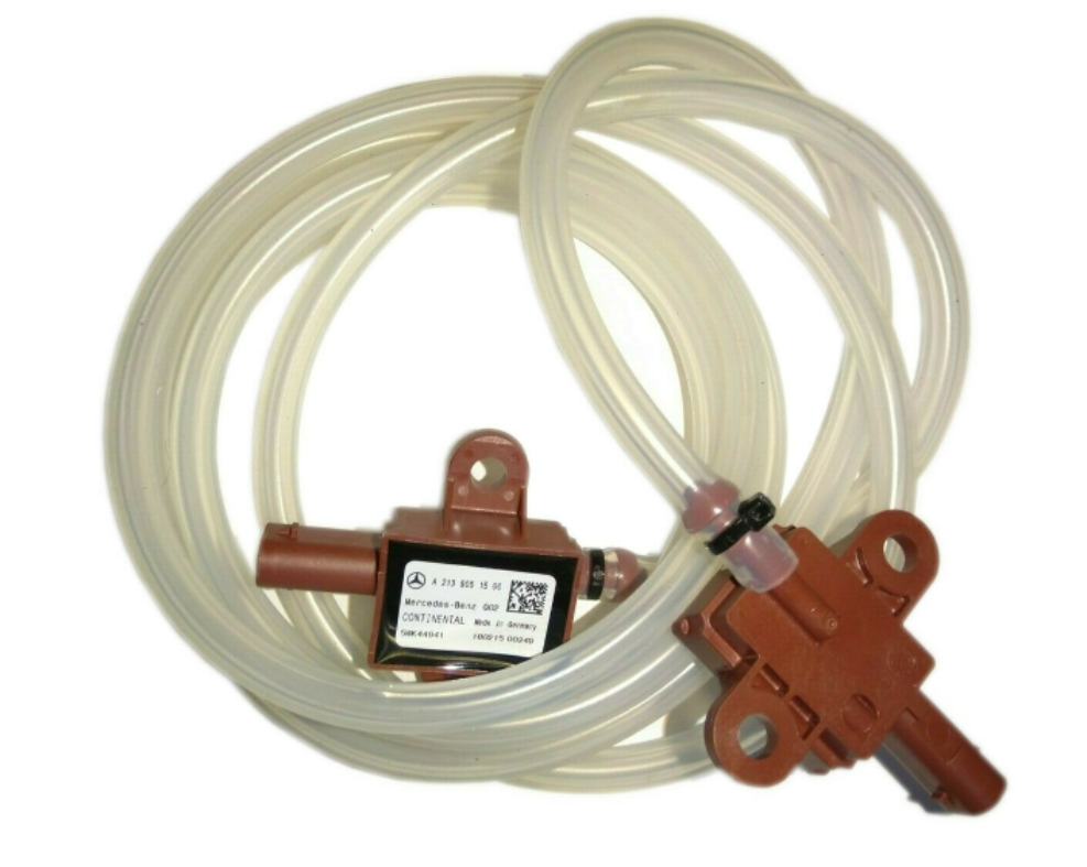 Neu MB E C238 Drucksensor für Fußgängerschutz vorn A2139051500 Original