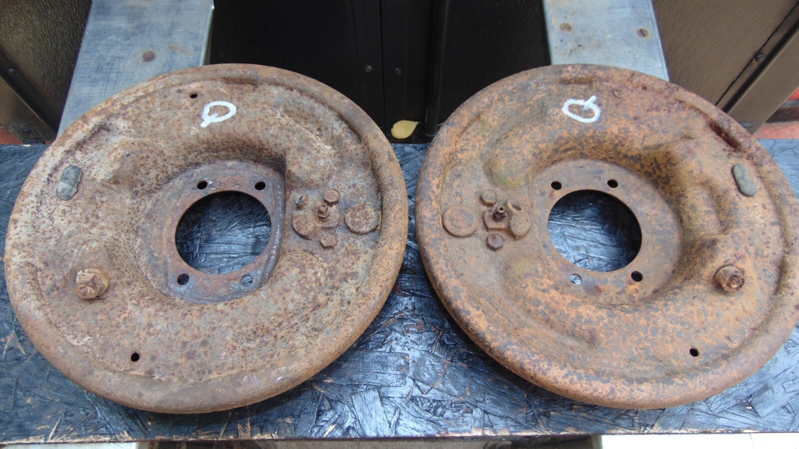 Ford 9 Inch 11 x 2.25 Drum Brake Backing Plates Big Bearing Late Torino F150 Q eBay