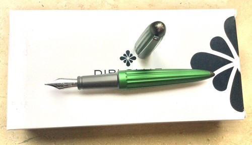 SALE! DIPLOMAT Aero Füllhalter, grün - Bild 2 von 2