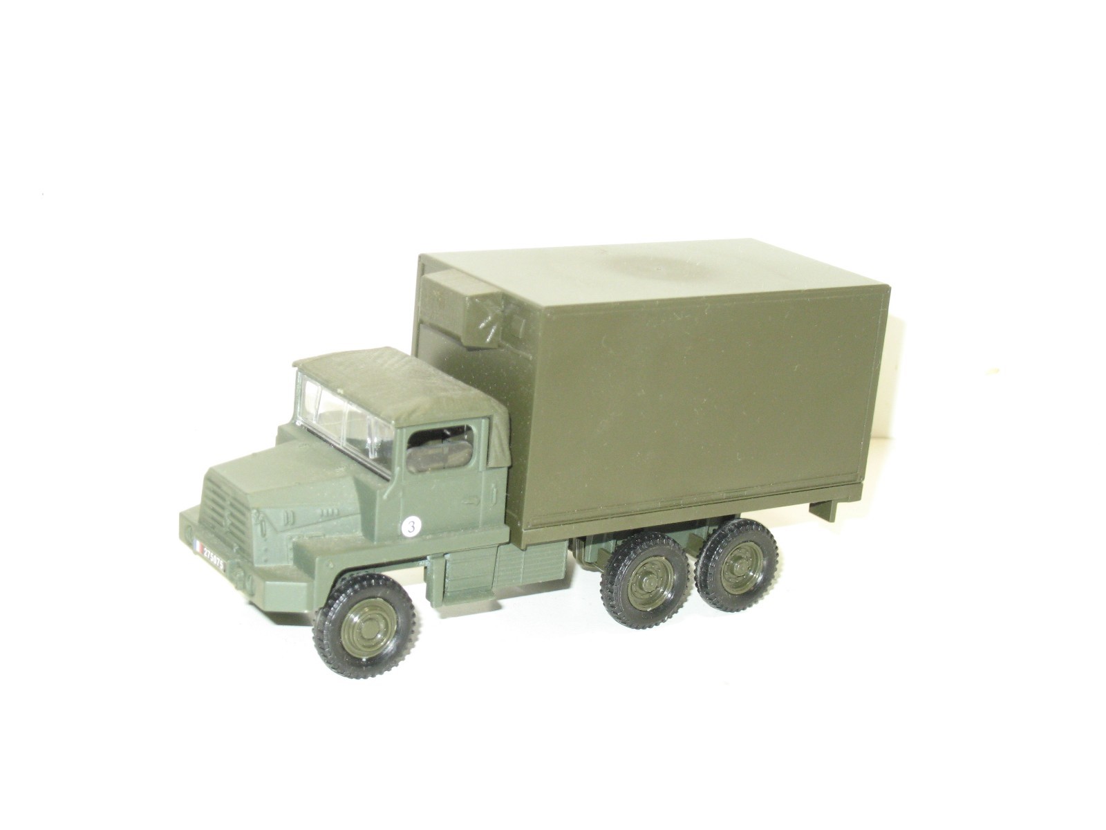 Le Camion Militaire Berliet GBC 8 Kt Bâché En Miniature Solido Au 1 50e 13707