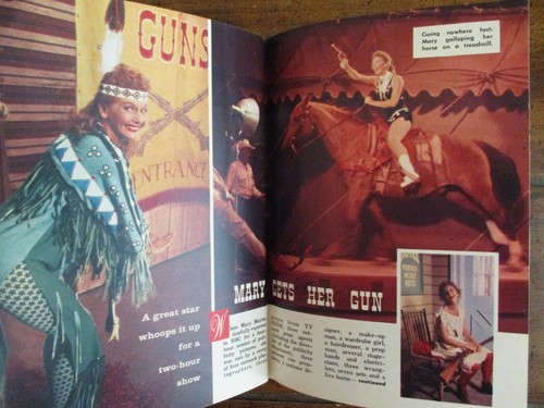 Nov 23-1957 TV Guide(MARY MARTIN/PAMELA LIGHT/CAPTAIN KANGAROO/ETHEL BARRYMORE - 第 1/12 張圖片