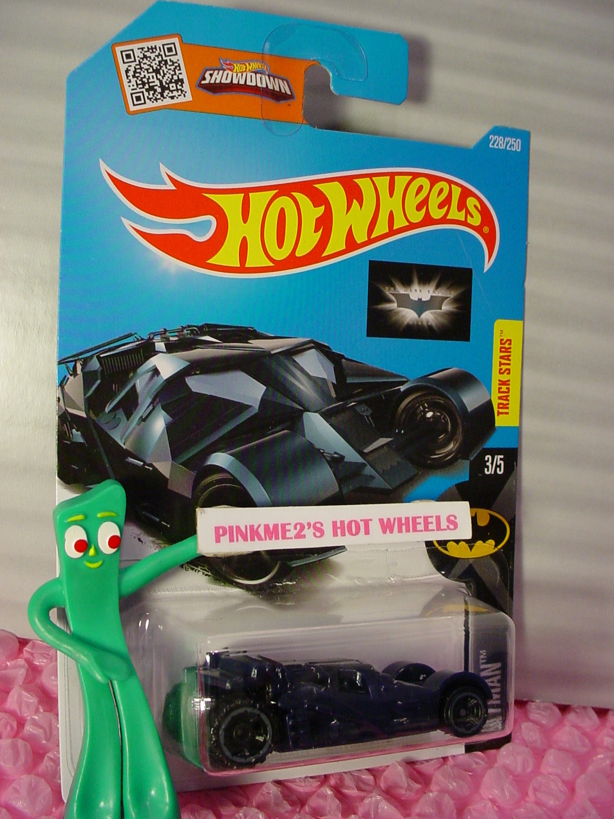 2016 i Hot Wheels THE DARK KNIGHT BATMOBILE #228✰D Blue;Gray🦇BATMAN 🦇 Case L/M