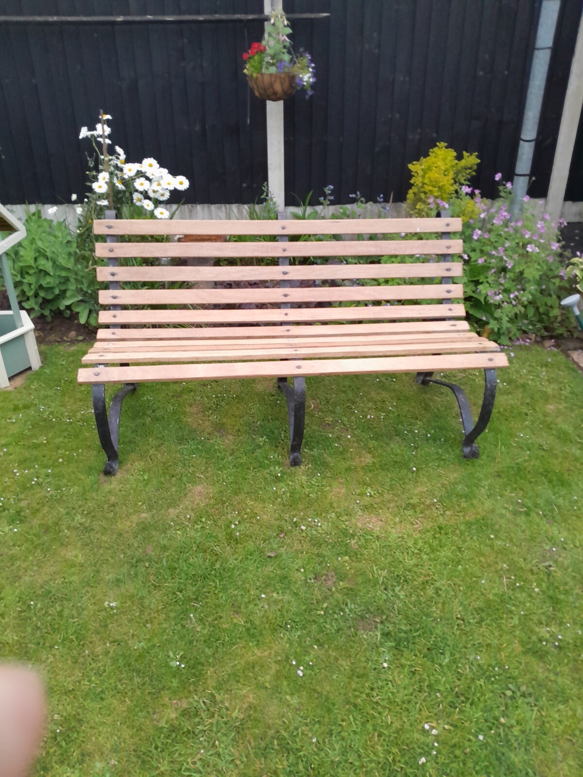 USED WOODEN METAL GARDEN BENCH eBay