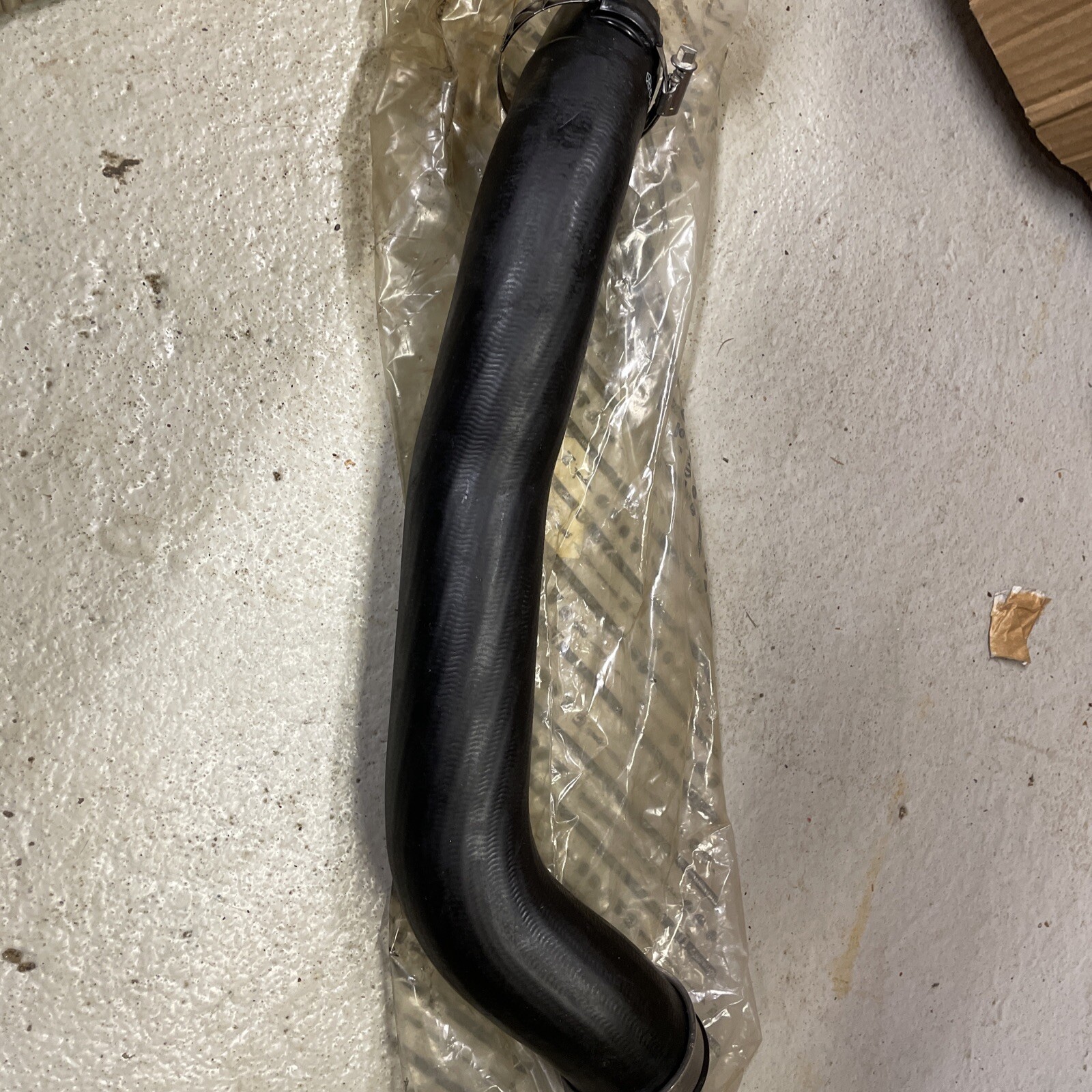 INTERCOOLER TURBO HOSE PIPE FOR CHRYSLER SEBRING Convertible 2.0 CRD ; 4891782AB