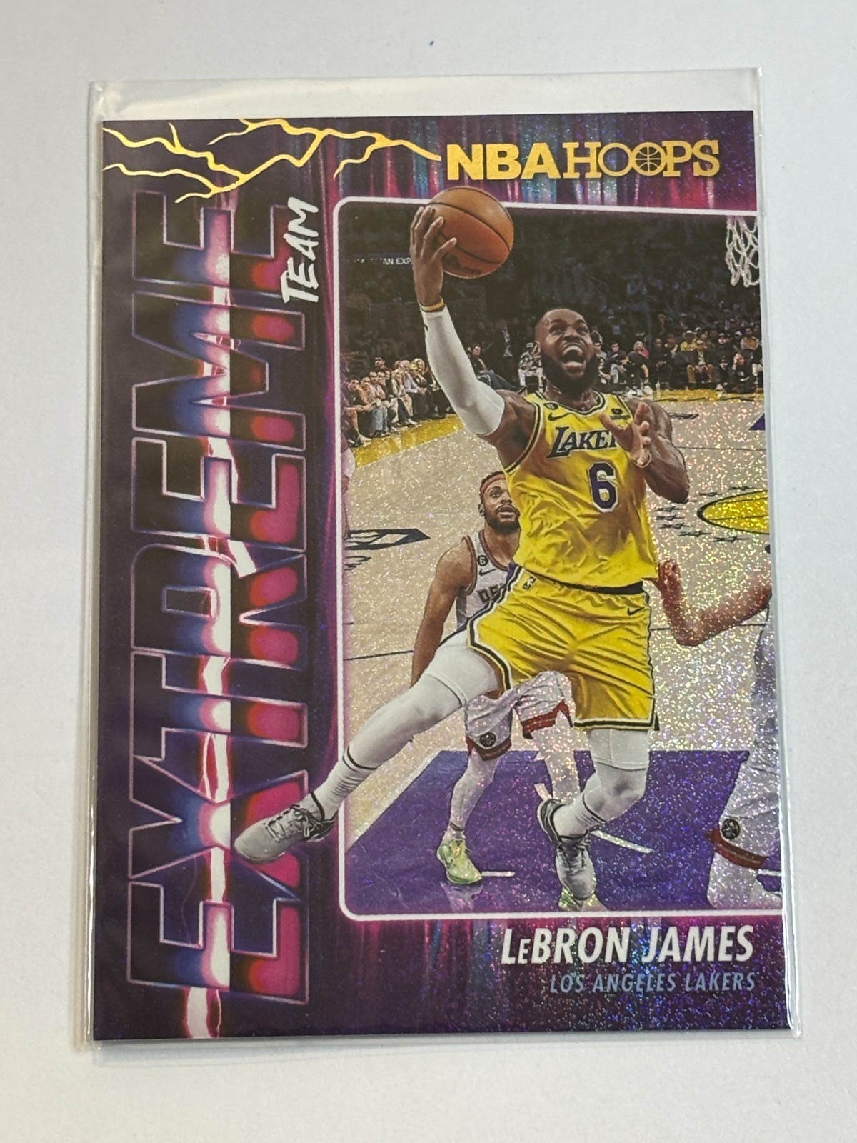 🏀 2023-24 Panini NBA Hoops Basketball Extreme Team Insert #10 LeBron JAMES 🏀