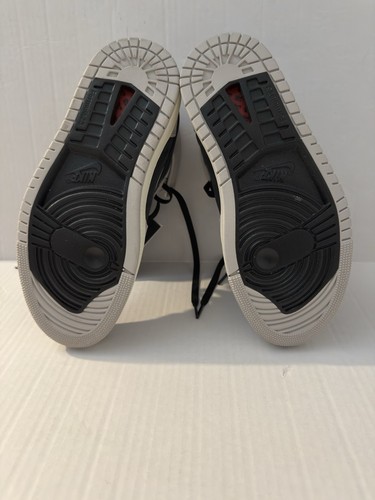 Jordan 1 Zoom Air CMFT 2 Mujer Talla 7.5 Gris Neutro Negro - Imagen 8 de 10