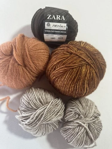 Lot of 5 Yarn NICE Balls Mix Color Zara, K&C Unknown. FALL WINTER COLORS. - product listing photo