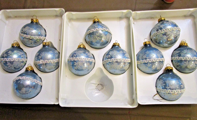 Vintage "Victorian" Glass Rose Flowers Stencil Blue Christmas Ornaments