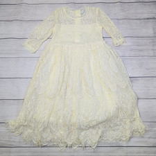 7 Trish Scully Bella Rafaela Lace Dress