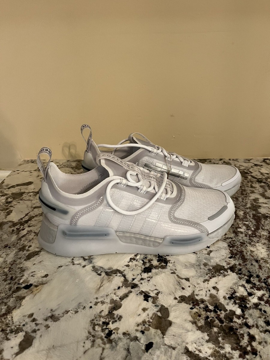 adidas gazelle silver green womens Adidas NMD V_3 | GX2086 | Crywht/Ftwwht/Blurus