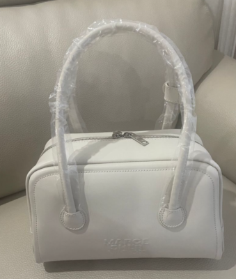 バッグ MARGESHERWOOD bag cream glossy plain MARGE SHERWOOD Cream Glossy Plain Tote Bag | Korean Designer Bag