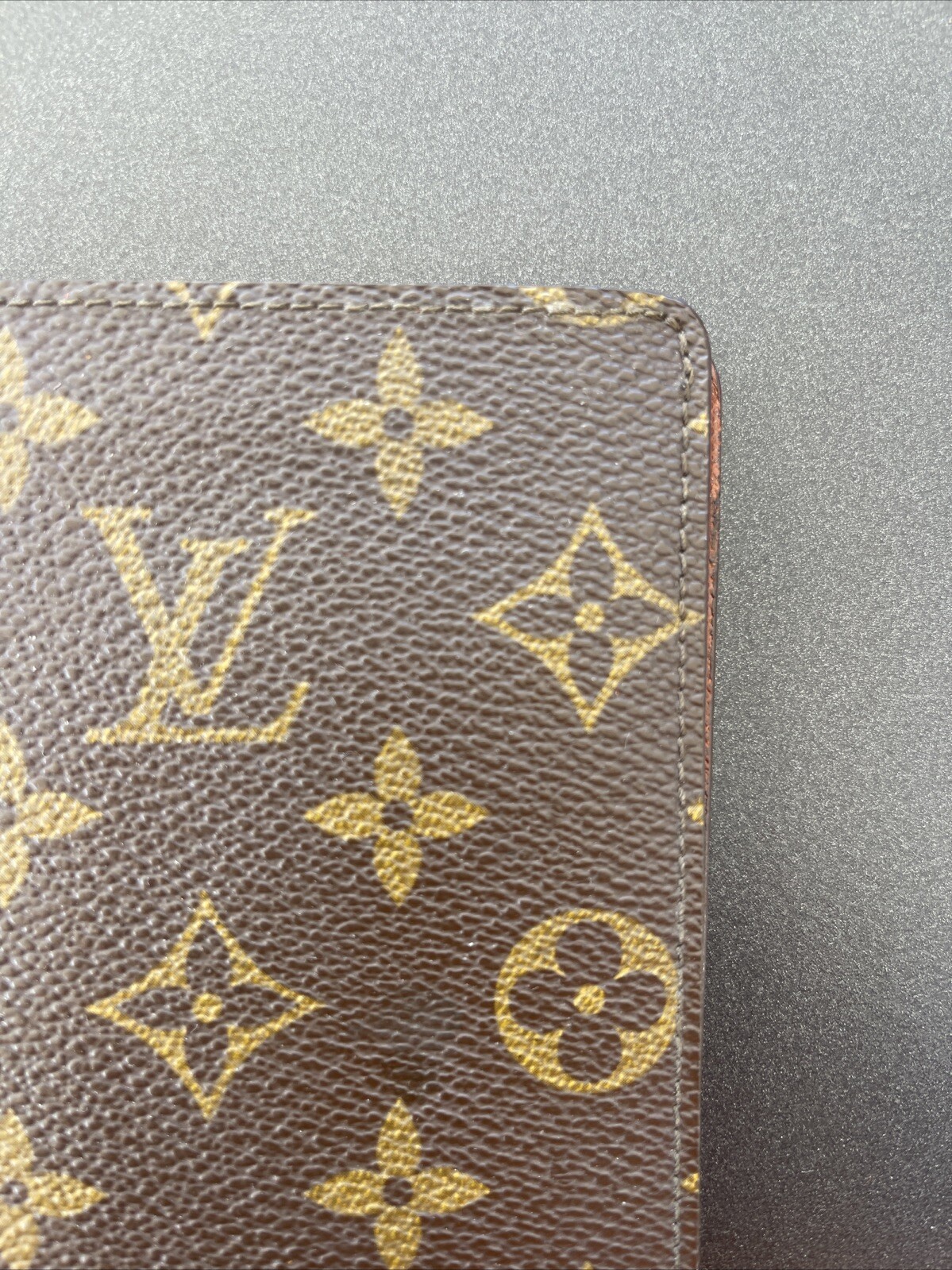 Louis Vuitton document holder - image 4