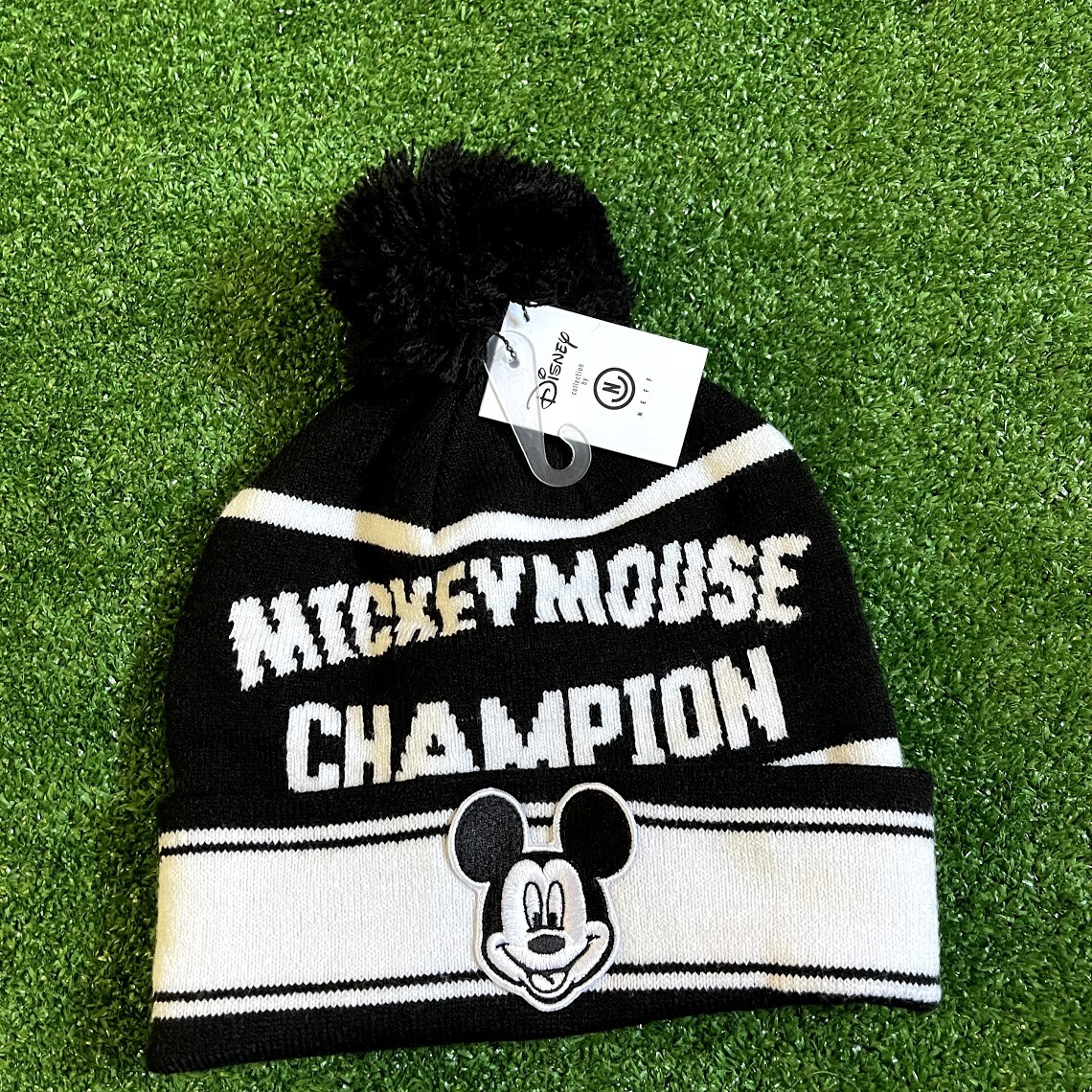 Disney x NEFF Unisex Champion Mickey Mouse Knit Cuffed  display picture 1