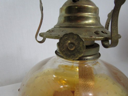Vintage Oil Lamp - Amber Hobnail Glass - Lamplight Farms Model NR 212 1985 - Picture 2 of 9