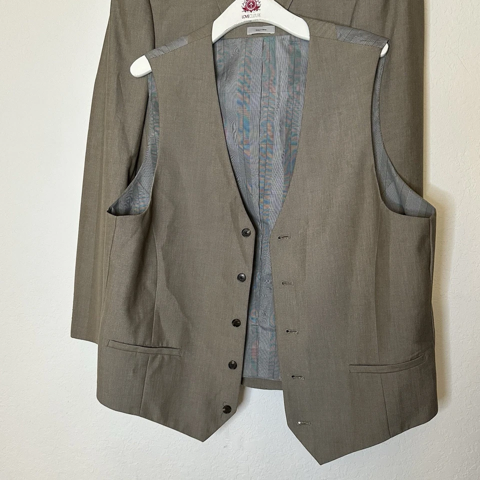 42R J Ferrar Slim Fit 3 Pc Gray Suit Coat Jacket Vest pants 42L 38x32 Dbl Vented - Image 2 of 4