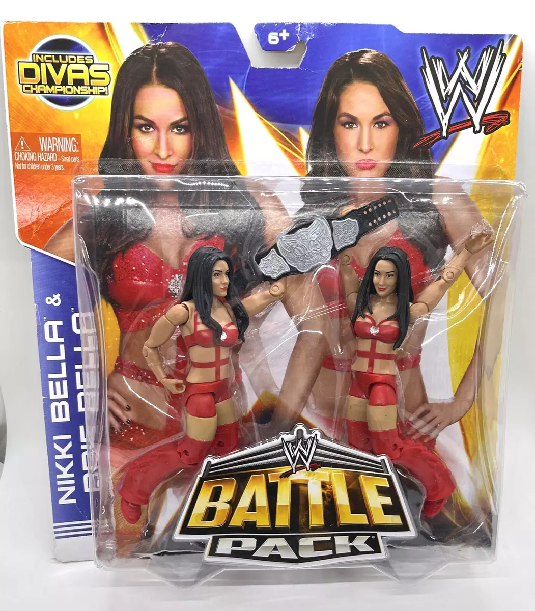 WWE Nikki Bella Brie Bella Battle Pack Series 26 Bella Twins Diva Belt DMG  PKG