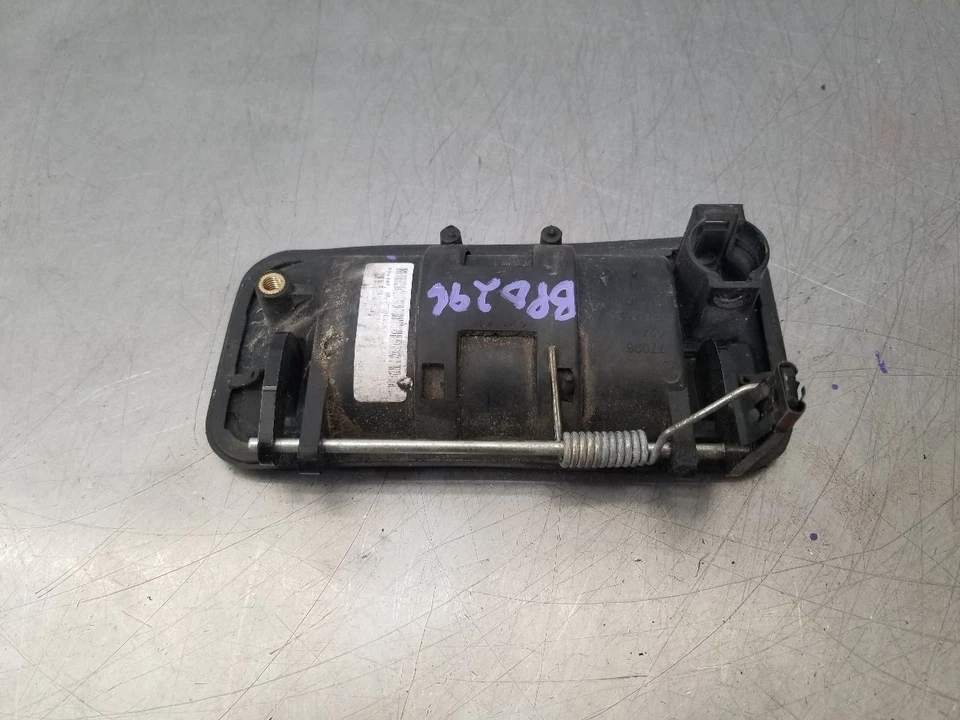 Chevrolet C1500 1988 88 exterior puerta delantera manija conductor izquierdo Foto 3 de 4