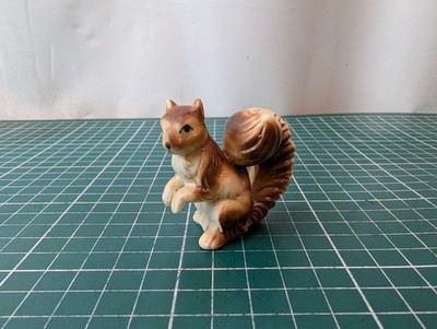 Vintage Keramik Eichhörnchen Buschschwanz 4,5 cm klein