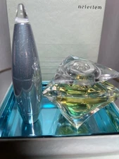 Shiseido D’icila Nefertem extrait 18 ml rare vintage 2001 edition original.